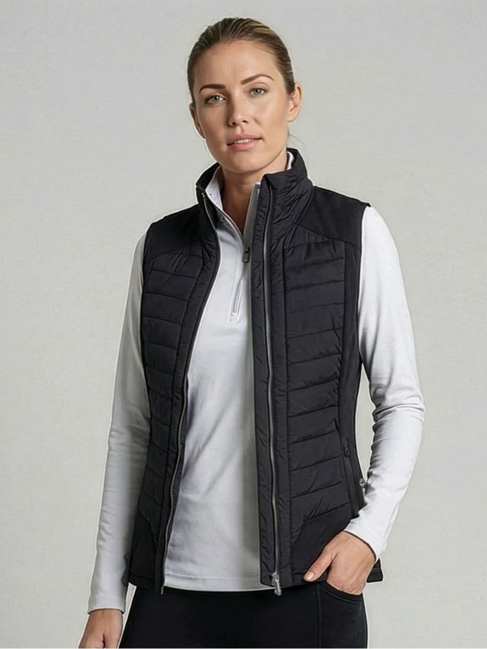 NWT women’s sunice Lizzie quilted thermal vest size medium thinsulate golf